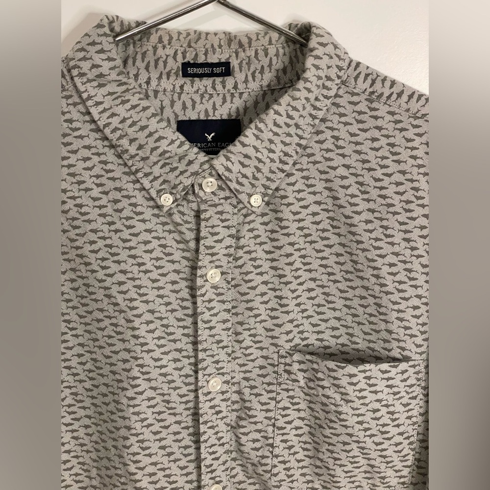 American Eagle Outfitters Men's Gray Shark Pattern Shirt